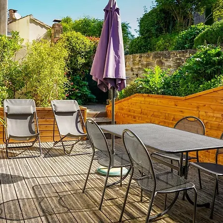 Sous Les Courtines * Carcassonne